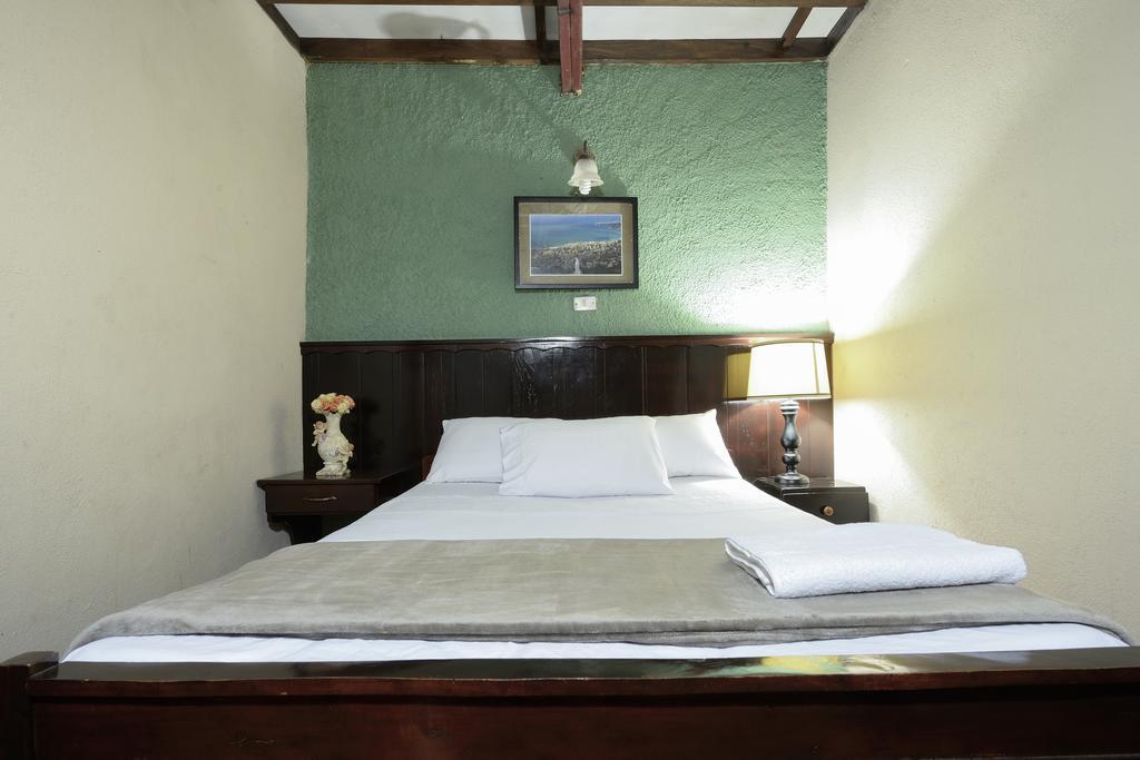 Hotel Libano León 외부 사진